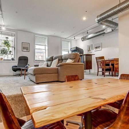 Lovely 2-Bedroom Unit In Спрингфийлд Екстериор снимка