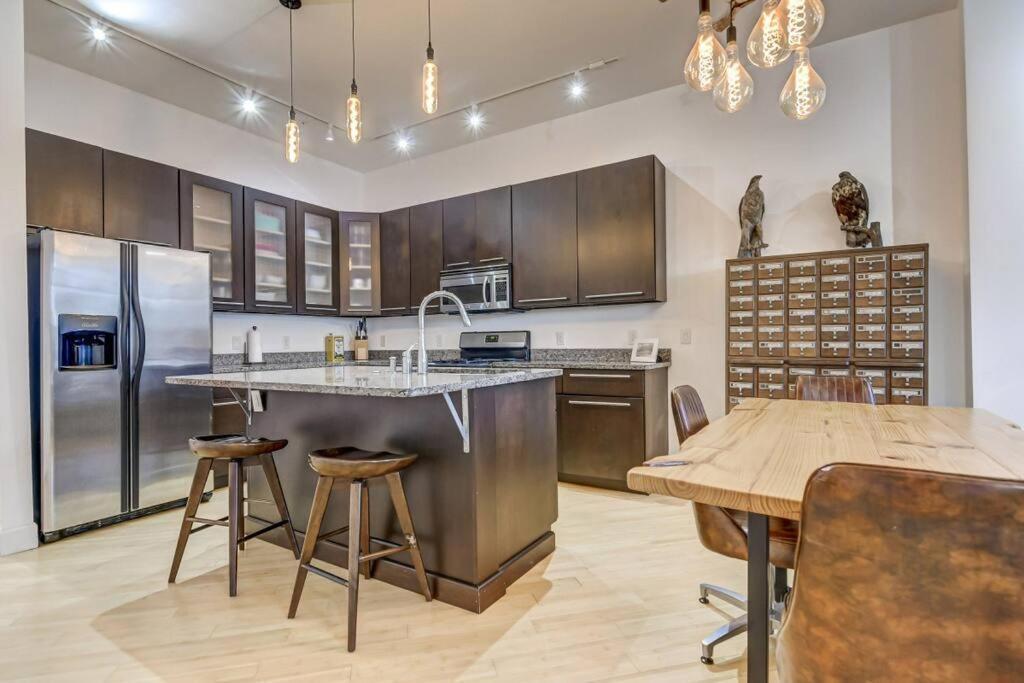 Lovely 2-Bedroom Unit In Спрингфийлд Екстериор снимка