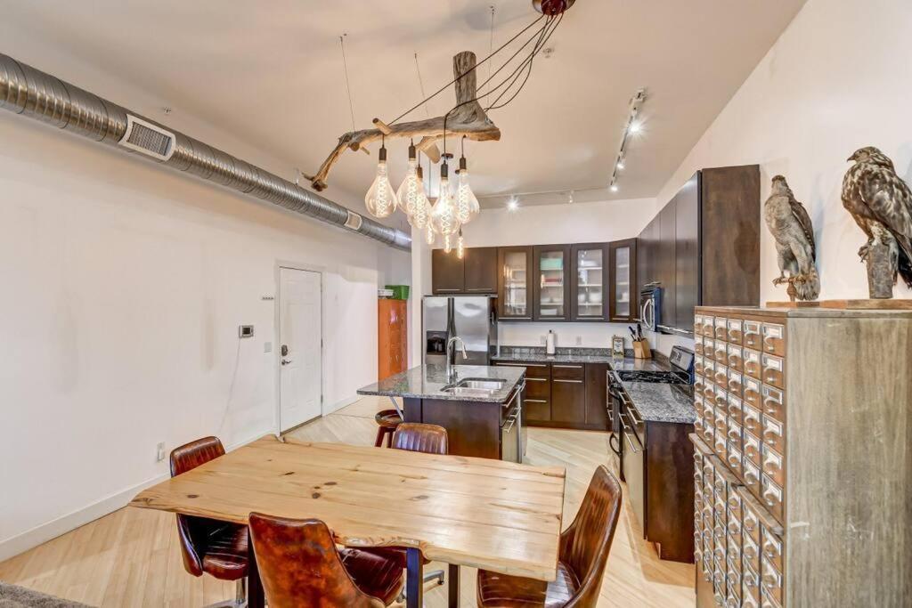 Lovely 2-Bedroom Unit In Спрингфийлд Екстериор снимка